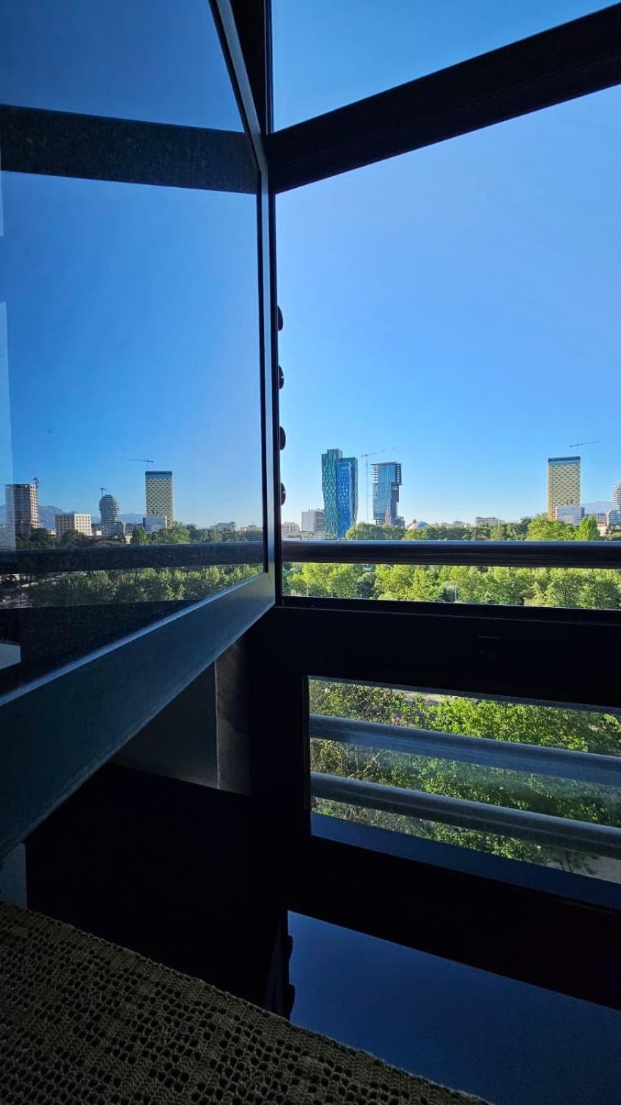 Amo Tower Tirana Center 아파트 외부 사진
