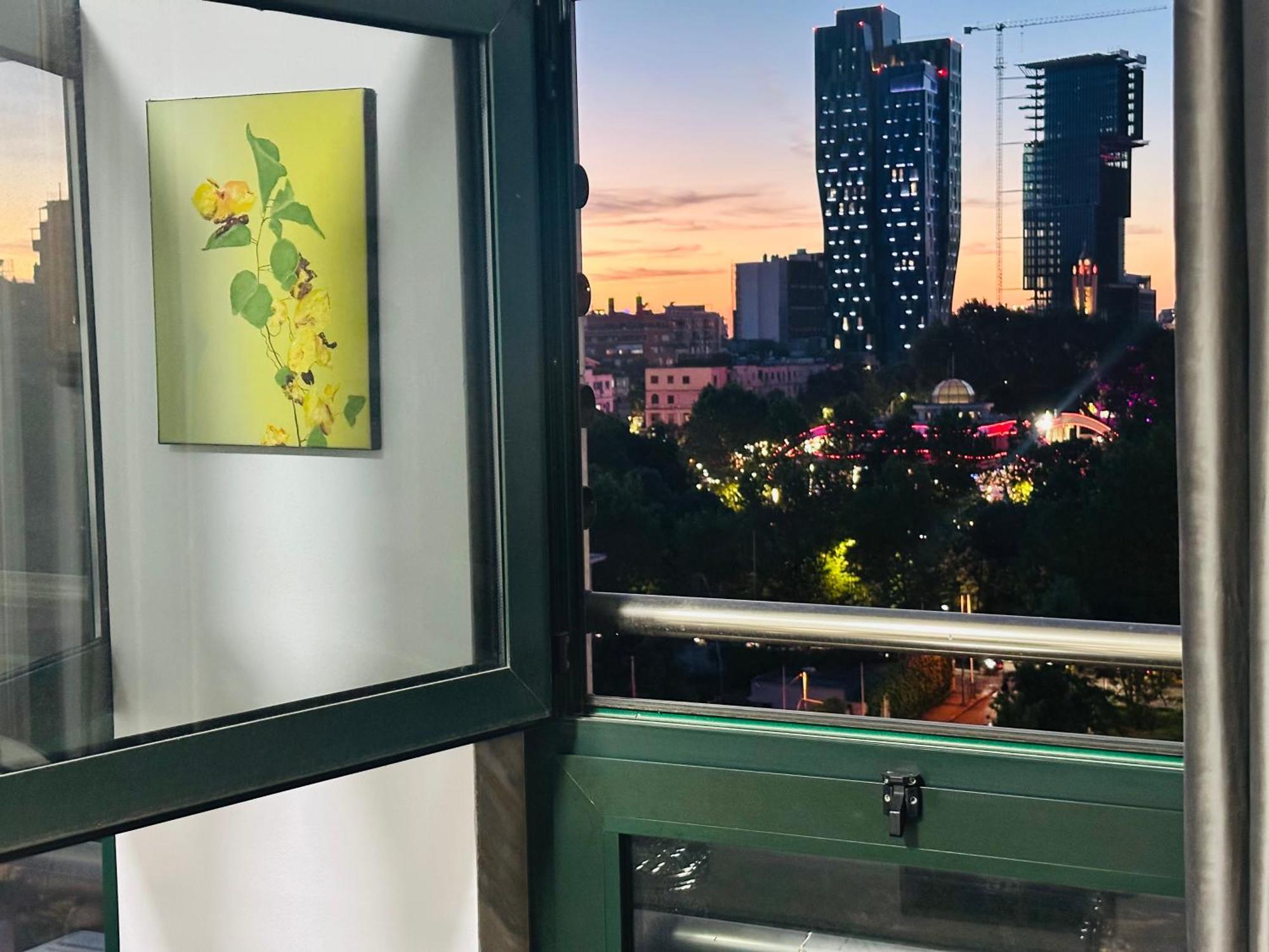 Amo Tower Tirana Center 아파트 외부 사진